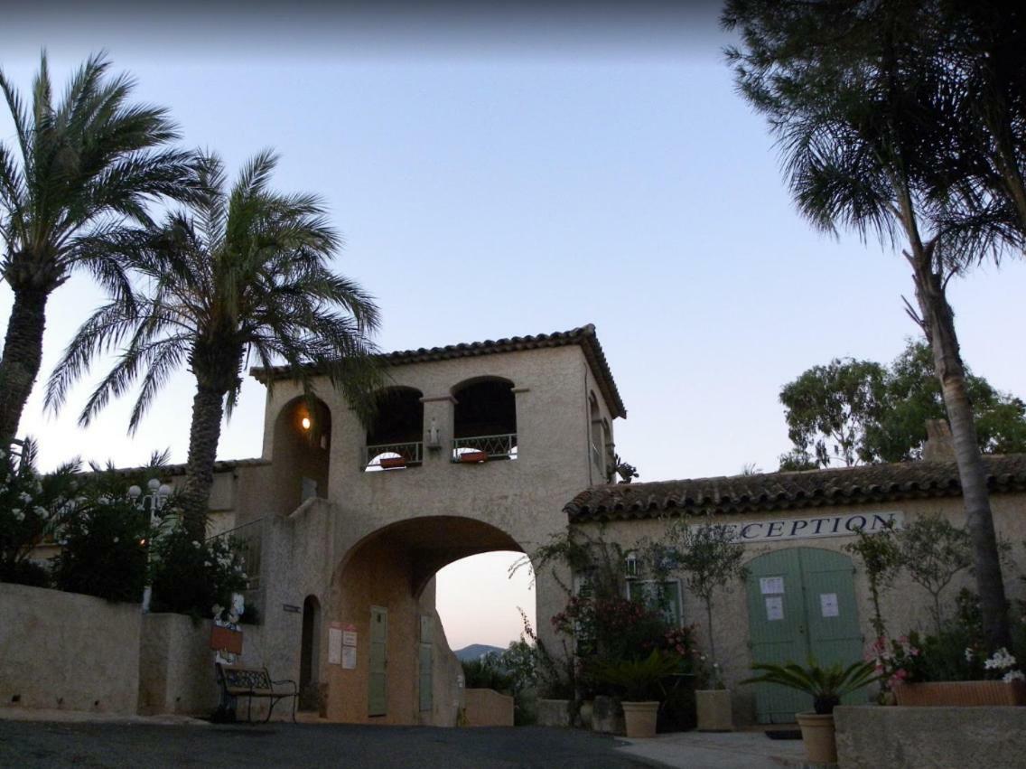 Mobile Home In Frejus, South Of France Екстер'єр фото