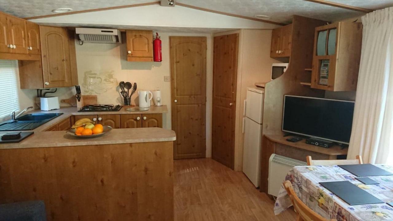 Mobile Home In Frejus, South Of France Екстер'єр фото